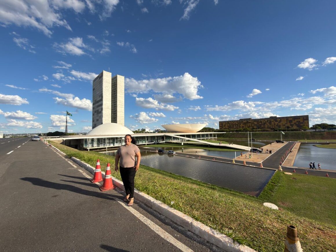 WhatsApp Image 2025-10-24 at 17.38.38 Vereadora Rosana afirma que curso foi produtivo e estadia em Brasília vai resultar em recursos para Engenheiro Beltrão