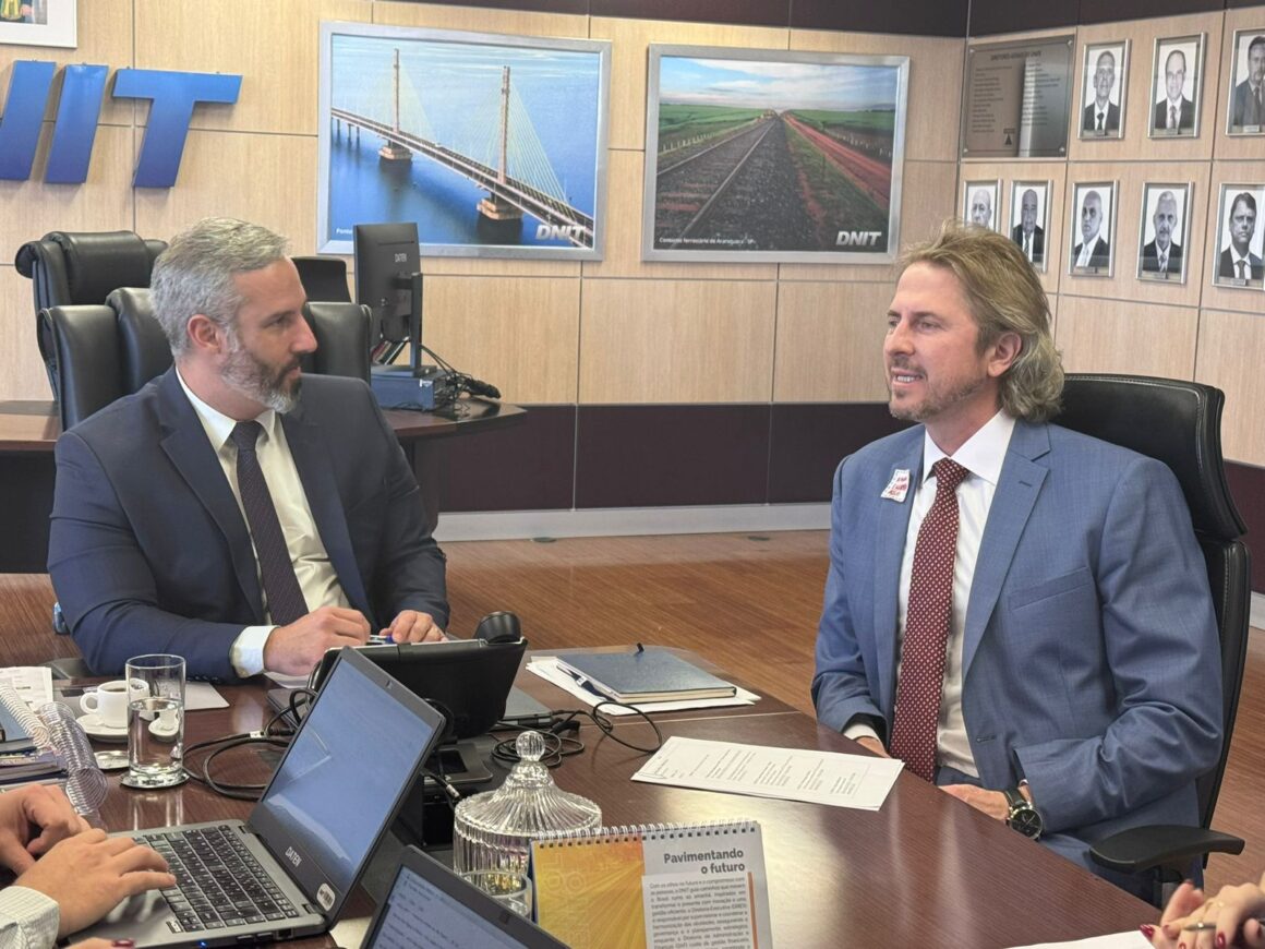WhatsApp Image 2025-10-31 at 17.31.32 “Mais da metade das rodovias federais no Paraná estão em ótimo estado de conservação”, aponta DNIT