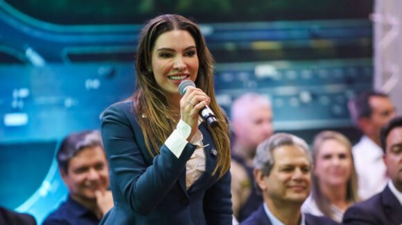 9Xt5gafjgZ0oXePxcS4HzZpVzh1giMRXGAMqp4nb Duplicação do Contorno Sul de Maringá é resultado de parceria e visão estratégica, afirma deputada Maria Victoria (PP)